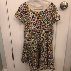 Flower print dress size 120